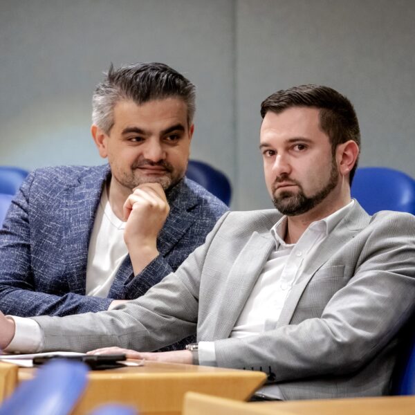 DENK-fractievoorzitter van Baarle beschuldigt VVD van 'zondebokpolitiek'