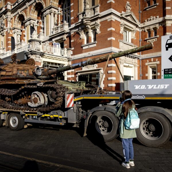 Defensiespecialist: 'Als je vrede wil moet je je op oorlog voorbereiden'