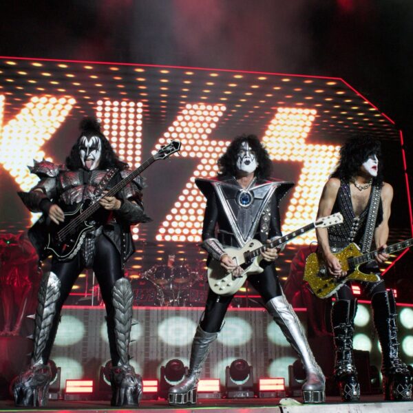 'De farewell-tour van KISS duurt langer dan de Eerste Wereldoorlog'