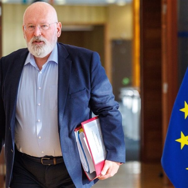 'Timmermans neerzetten als Kaag met baard wordt aanval van rechts'