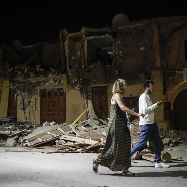 Dodental door aardbeving Marokko opgelopen tot boven de 2000