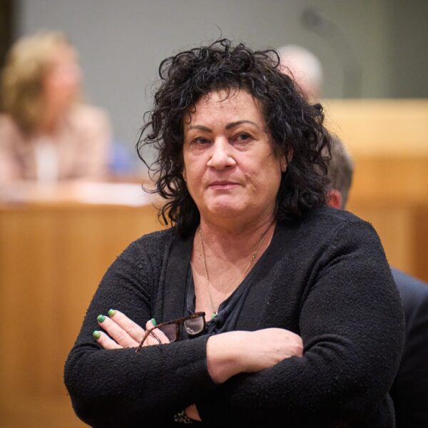 Kritiek op houding Van der Plas tijdens debat: 'Als je geen zin hebt, geef het podium dan aan iemand anders'