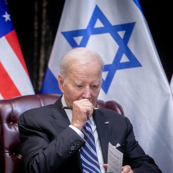 Wordt het escalatie? Alle ogen staan op Biden en Bibi