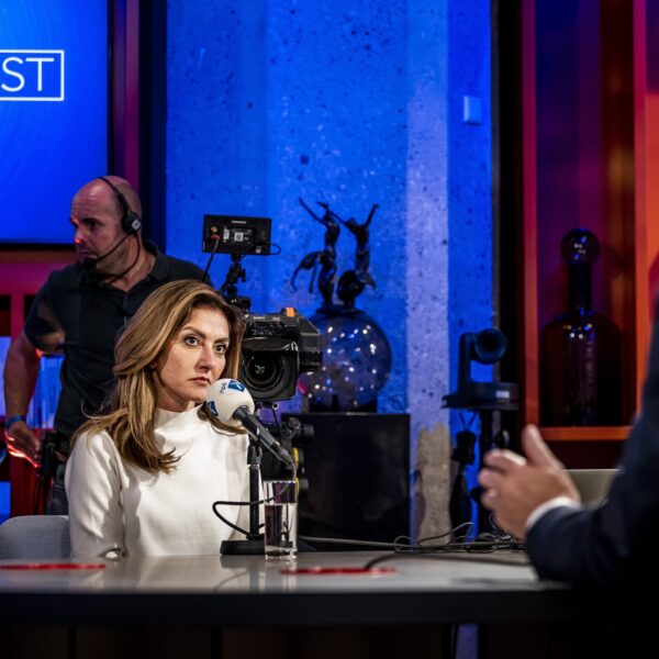 Wil VVD-leider Yesilgöz nu wel of niet samenwerken met de PVV?