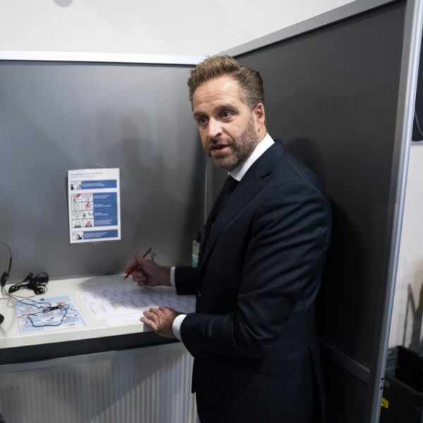 Hugo de Jonge: geen tekenen van buitenlandse inmenging bij de verkiezingen