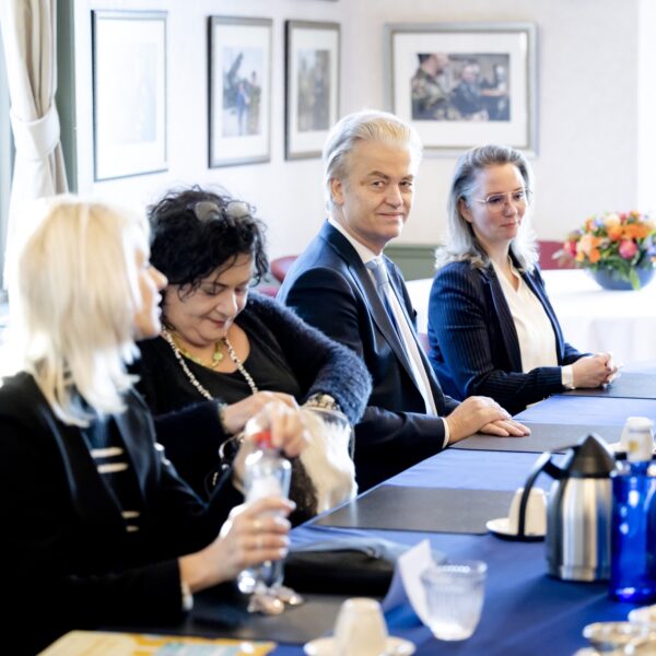 Wil PVV-leider Wilders wel premier worden: 'Hij kan zijn fractie niet in de steek laten'