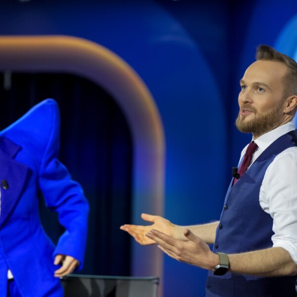 Podcast De Dag: hoe Lubach de lach naar de avond bracht