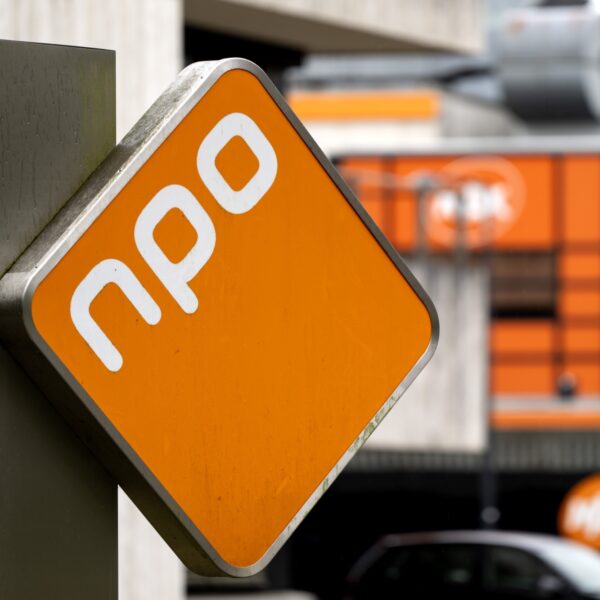 Podcast De Dag: Wat wacht de NPO?