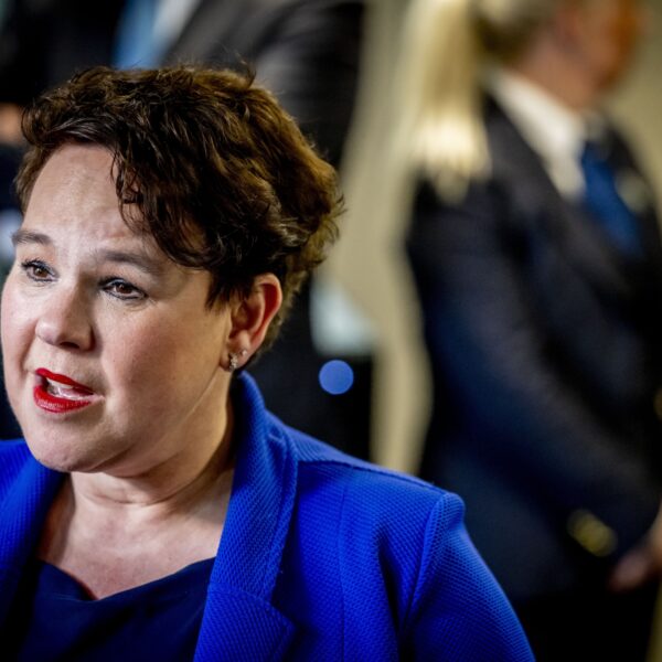 Sharon Dijksma (VNG): dit kabinet creëert eigen asielcrisis