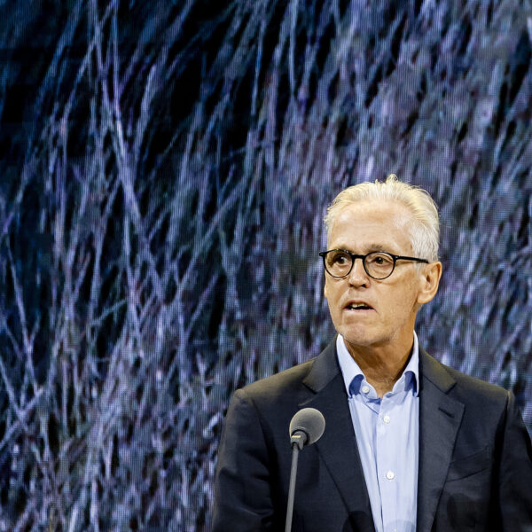 Journalist Derk Sauer (72) overleden