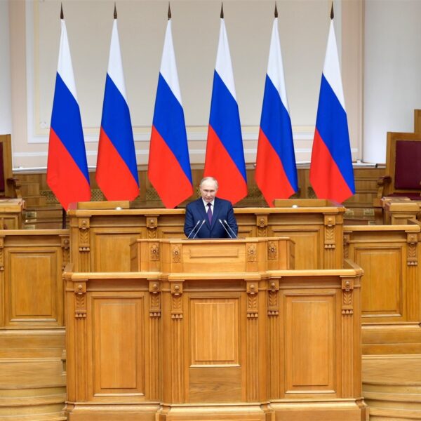 Van de Koude Oorlog tot nu: zo werkt Russische beïnvloeding