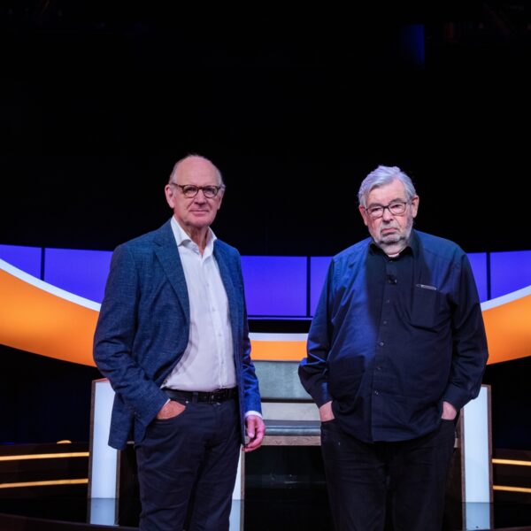 Podcast De Dag: Het slimme duo Philip Freriks en Maarten van Rossem