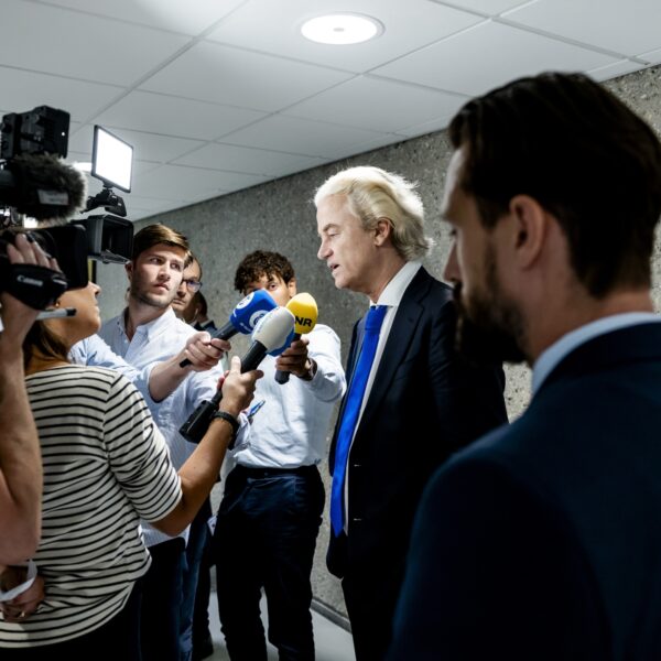 Steeds meer PVV-stemmers voelen zich vervreemd van de partij. Hoe komt het?