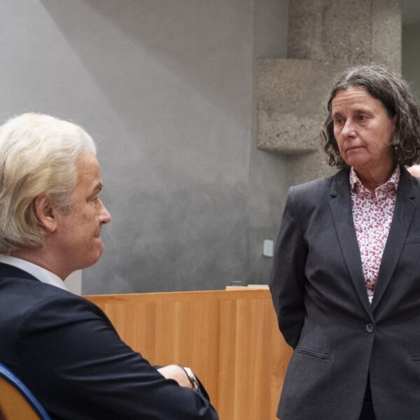 Hoe Wilders wil profiteren van de lintjesaffaire met minister Faber