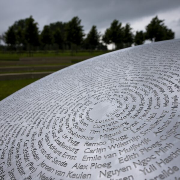 Podcast De Dag: de MH17-geschiedenis van Schoof