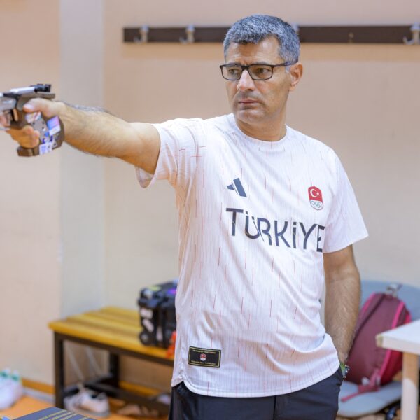 Nonchalante Turkse schutter of The Muffin Man: welke sporters winnen op sociale media?