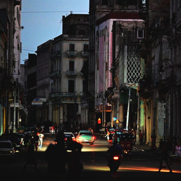 Cubanen leven al vier dagen in het donker door stroomuitval