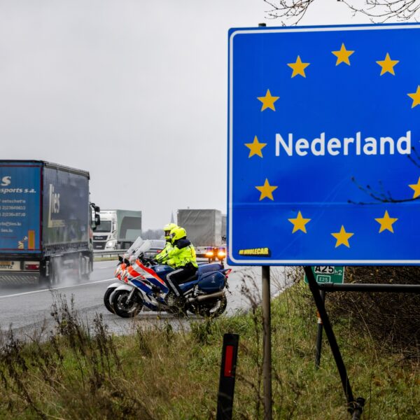 Podcast De Dag: eigen grenscontrole eerst