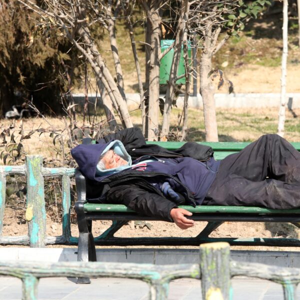 Heb je minder slaap nodig naarmate je ouder wordt? 'De slaap wordt wat gefragmenteerder'