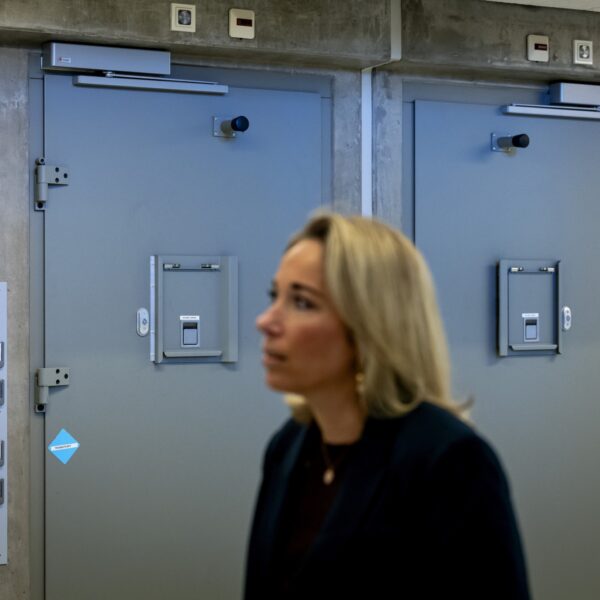 Podcast De Dag: staatssecretaris Coenradie in de knel