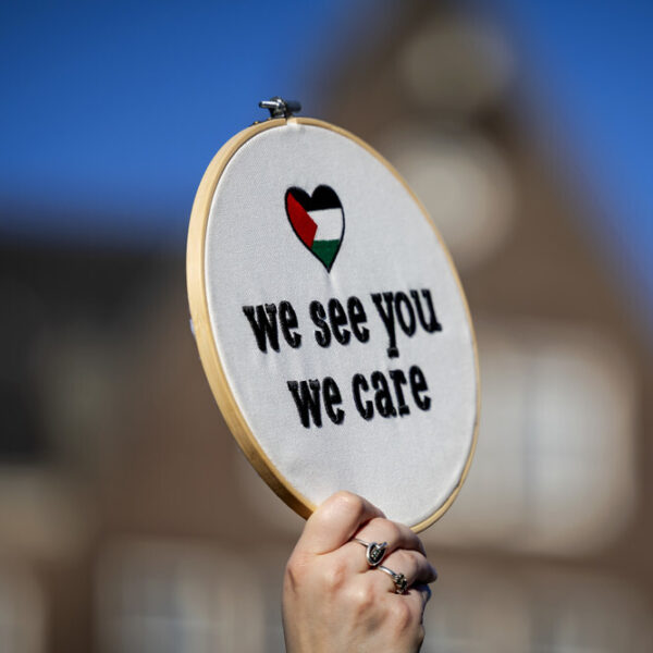 Steeds meer mensen spreken zich uit tegen geweld in Gaza: 'We moeten een rode lijn trekken'