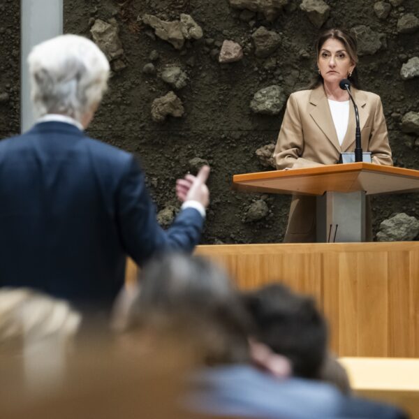 Discriminerende uitspraken politici vergroten online discriminatie: 'Voedingsbodem gecreëerd in Den Haag'