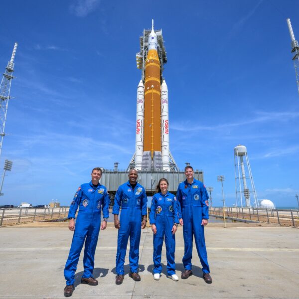 Podcast De Dag: terug naar de maan