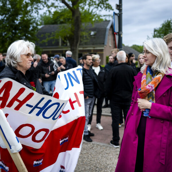 Verschillende gemeenten en landelijke politici trekken spreidingswet nog altijd in twijfel: 'Heel schadelijk'