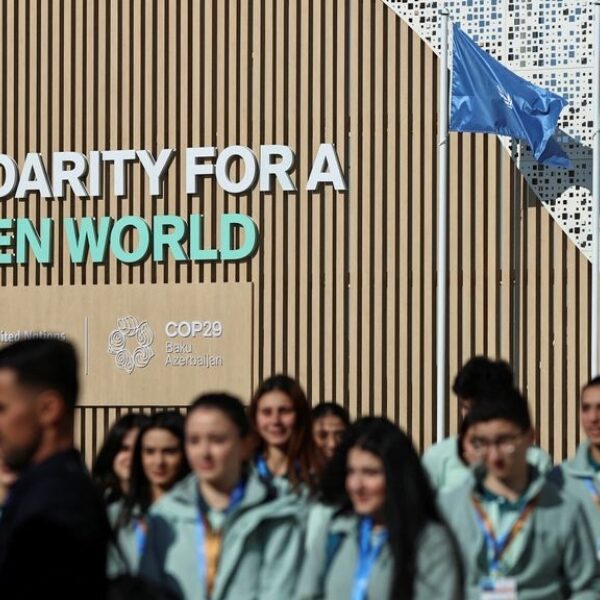 Wat staat er op het spel bij de klimaattop in Bakoe?