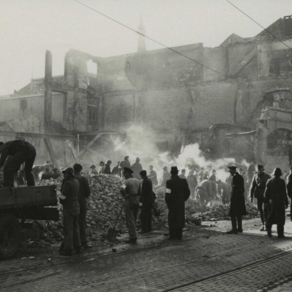 Rob Trip duikt in het onbekende verhaal van 'bevriende bommen' tijdens de Tweede Wereldoorlog