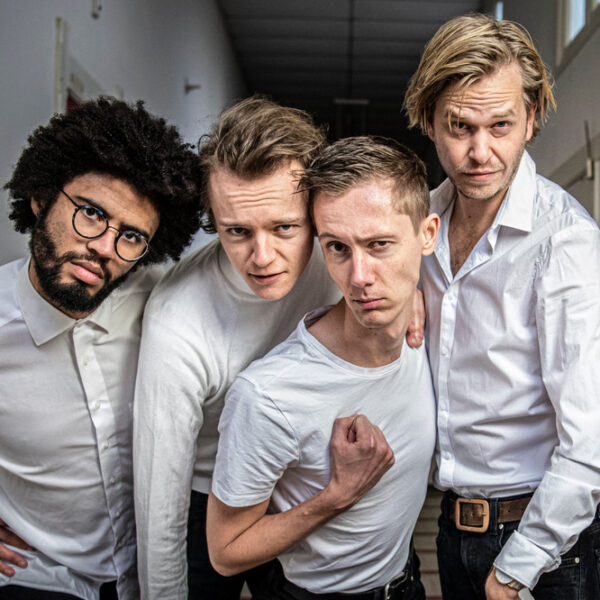 Kunststof Cultureel Jaaroverzicht 2024: Het culturele jaar door De Literaire Boyband