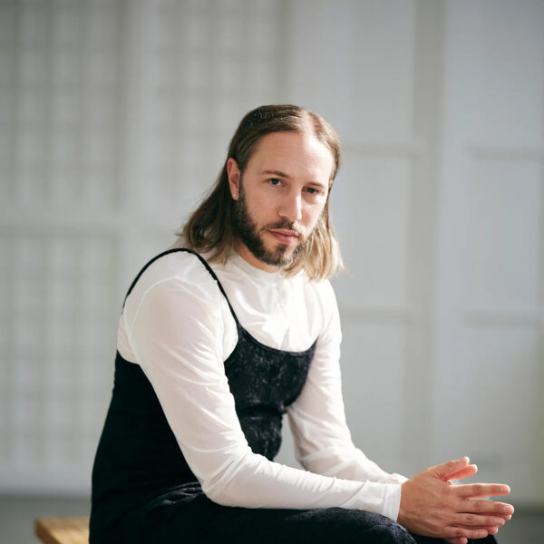 Moeder van schrijver Maurits de Bruijn overleefde Holocaust: 'Haar angsten nestelden zich ook in mij'