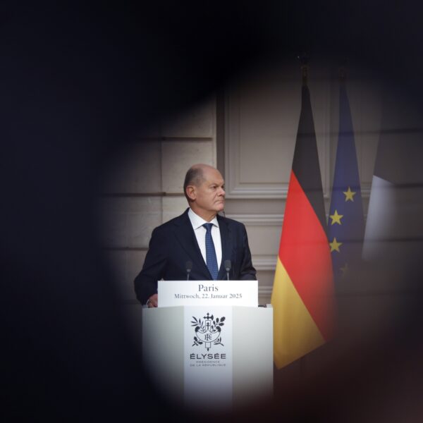 SPD-leider Olaf Scholz 'meest ongeliefde bondskanselier sinds hereniging van Duitsland'