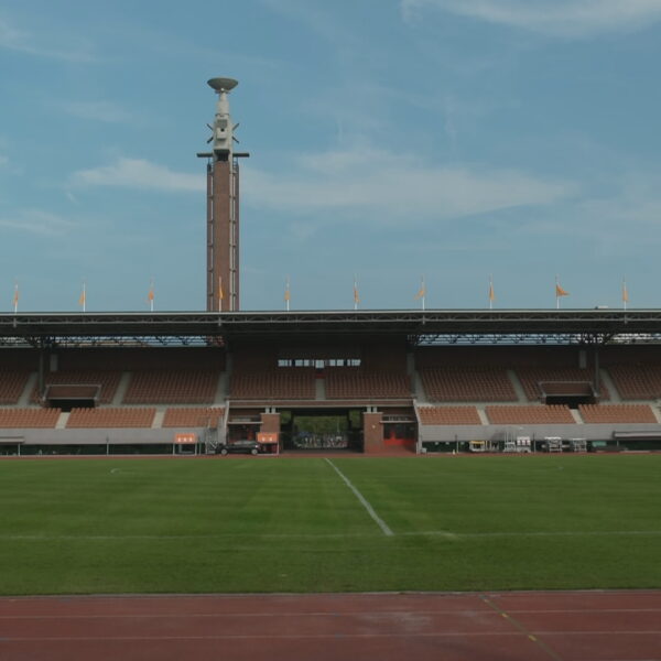 Komt er een betaaldvoetbalclub alleen voor vrouwen? 'Wij willen serieus investeren'