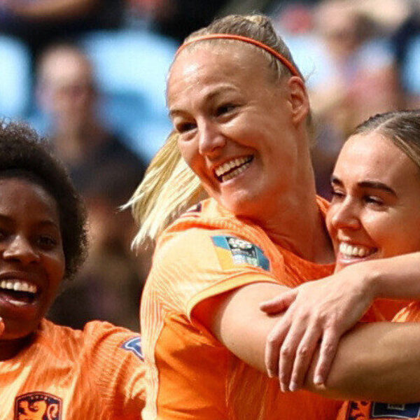 'We zijn verwend in de poulefase': oud-international Van Es over WK-winst Oranje op Zuid-Afrika (2-0)
