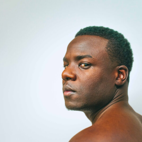 Dichter Gershwin Bonevacia: 'Door mijn dyslexie werd ik filosofisch'