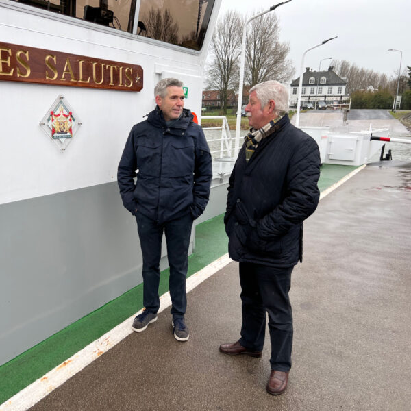 'Wees zuinig op onze veerponten'