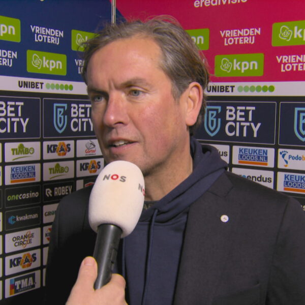 'Alex Pastoor moet tweede kans krijgen bij AZ'