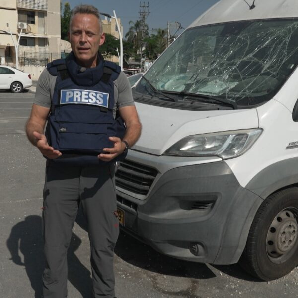 Podcast De Dag: de mailbox van de NOS in oorlogstijd