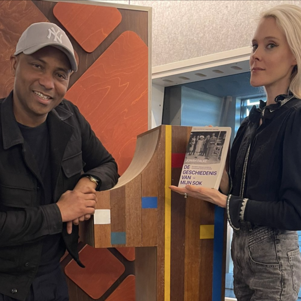 'De geschiedenis van mijn sok' is het NPO Radio 1 Non-Fictie Boek van de Maand november