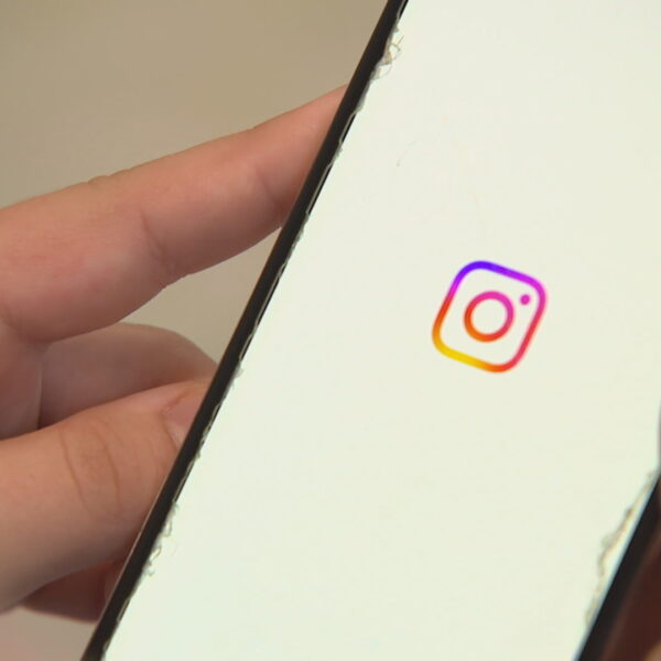 Podcast De Dag: zo voelt een maand zonder Instagram, TikTok en Facebook