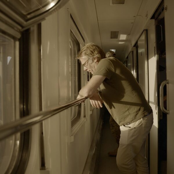 Patrick Lodiers bezoekt in Kyiv familie die maanden bij hem in huis woonde