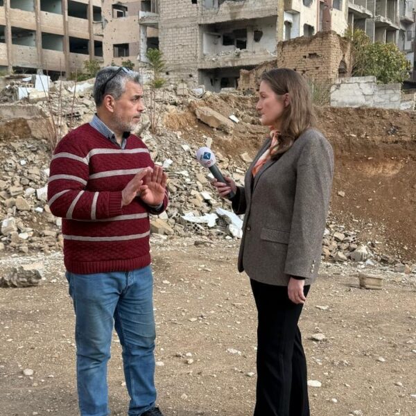 Podcast De Dag: Eén jaar vrijheid in Syrië