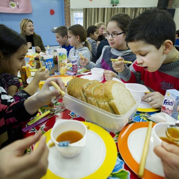 'Schoolmaaltijden zorgen voor gelijkheid tussen kinderen'