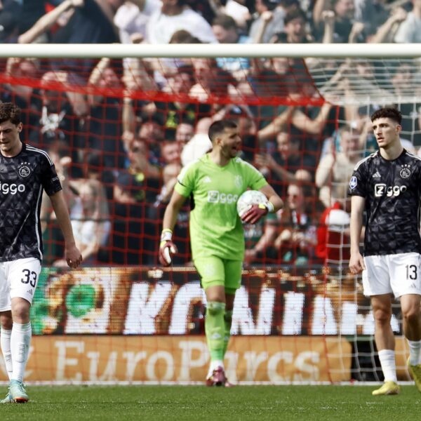 Ajacieden na verlies tegen Feyenoord: 'Dit was een heel zure kers op een gore taart'
