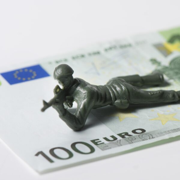 Pleidooi voor brede investeringen in samenleving: 'Veiligheid is meer dan defensie'