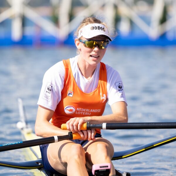 Ronald Florijn gaat steevast wat anders doen tijdens races van zijn kinderen: 'Telefoon gaat uit'