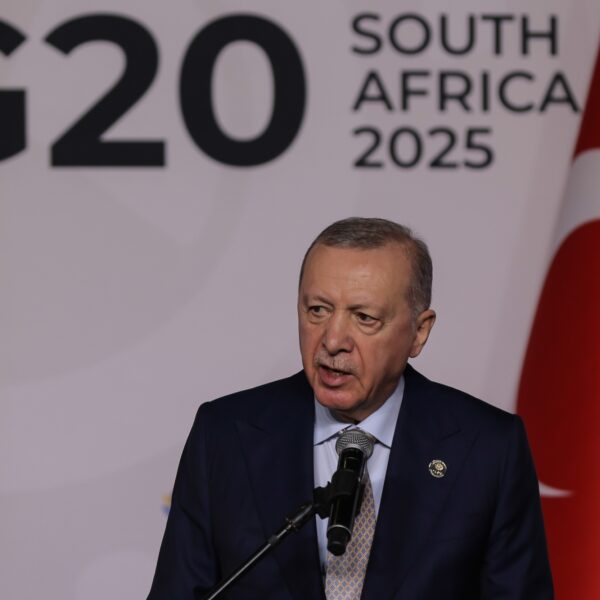 Waarom zet Turkije 'keihard in' op invloed in Afrika? 'Strategisch is het een heel belangrijke plek'