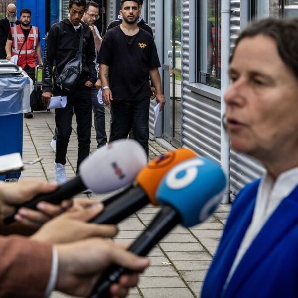 Kabinet Schoof's voorstel: Vreemdelingenwet buiten werking stellen