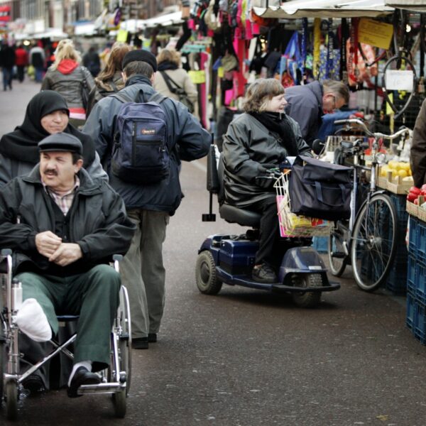 Hoe kan discriminatie van gehandicapten tegengegaan worden?